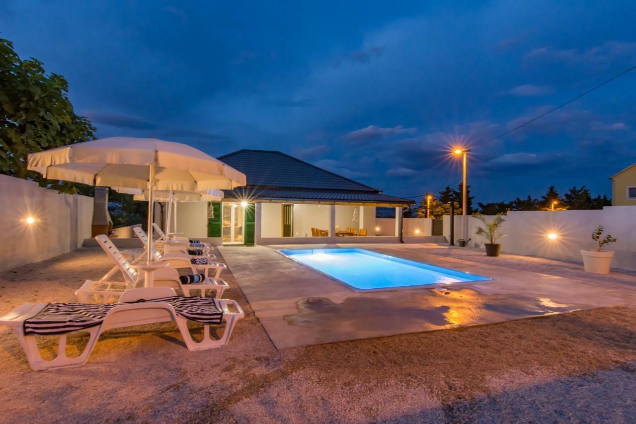 Tara Villa สเวติ ฟิลลิปปี ยาคอฟ ภายนอก รูปภาพ